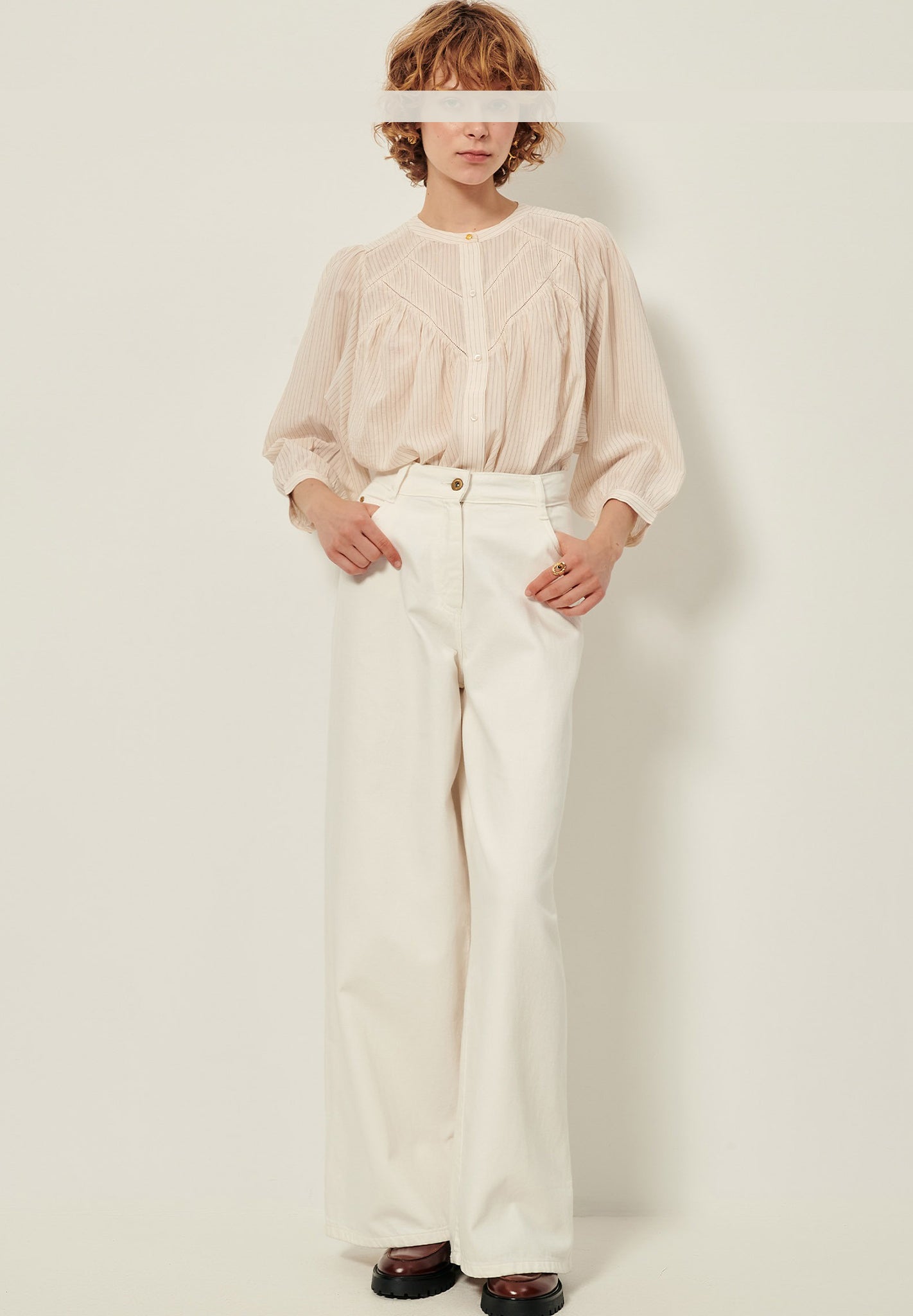 SESSUN - Savi - Sandblack - BACKYARD