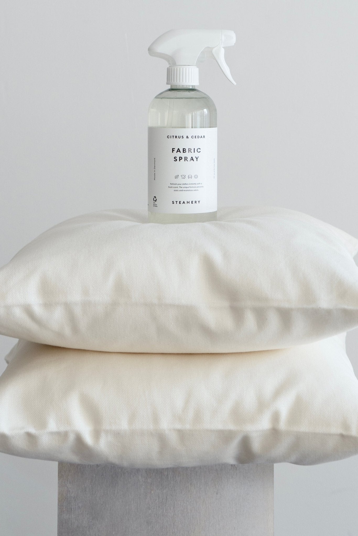 STEAMERY - Fabric Spray - Citrus Cedar - BACKYARD