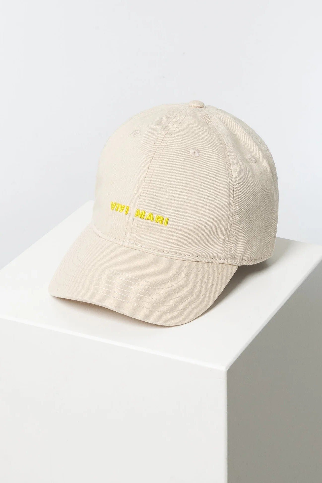 Cap Solid
