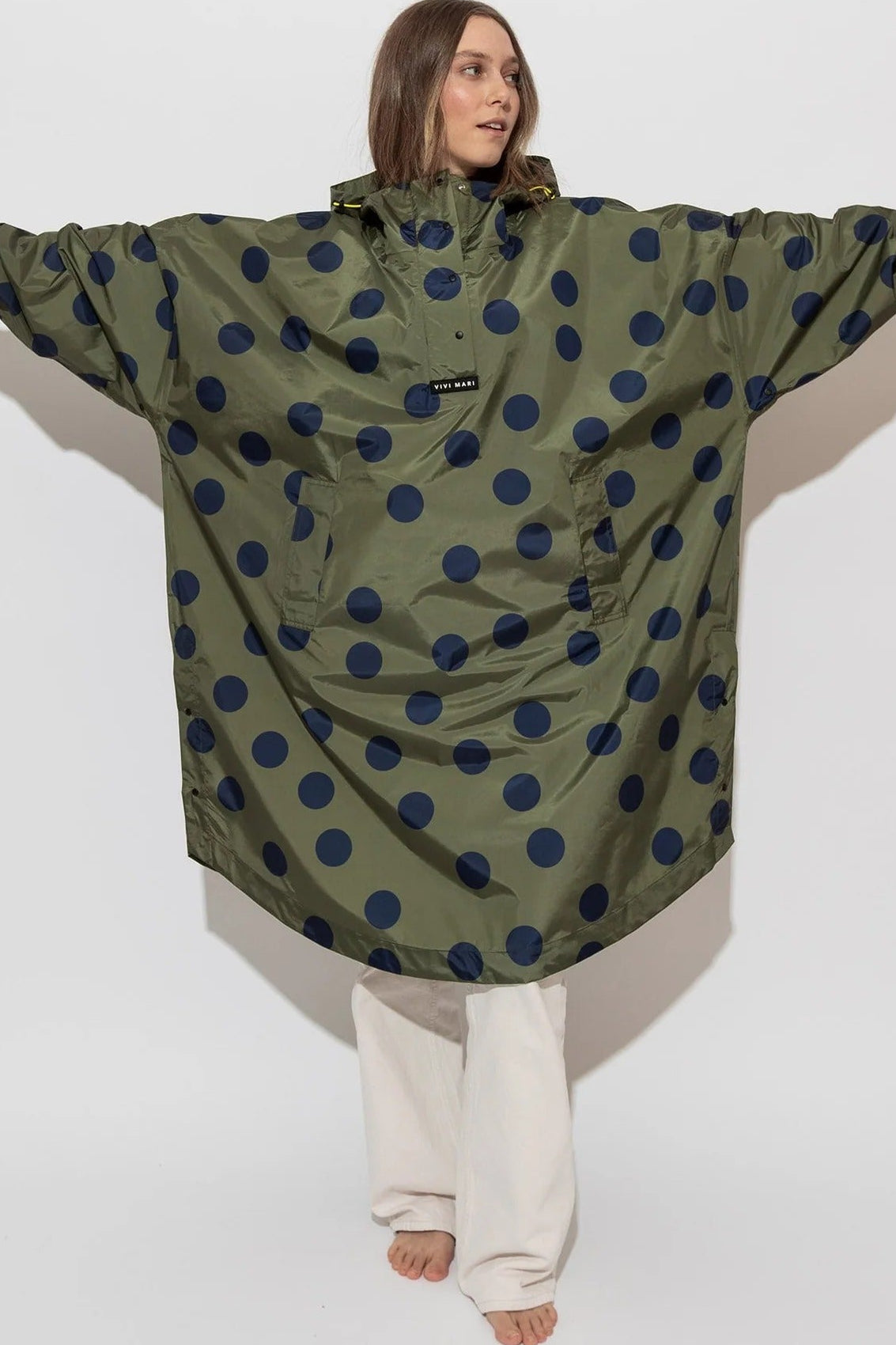 Raincoat Dots