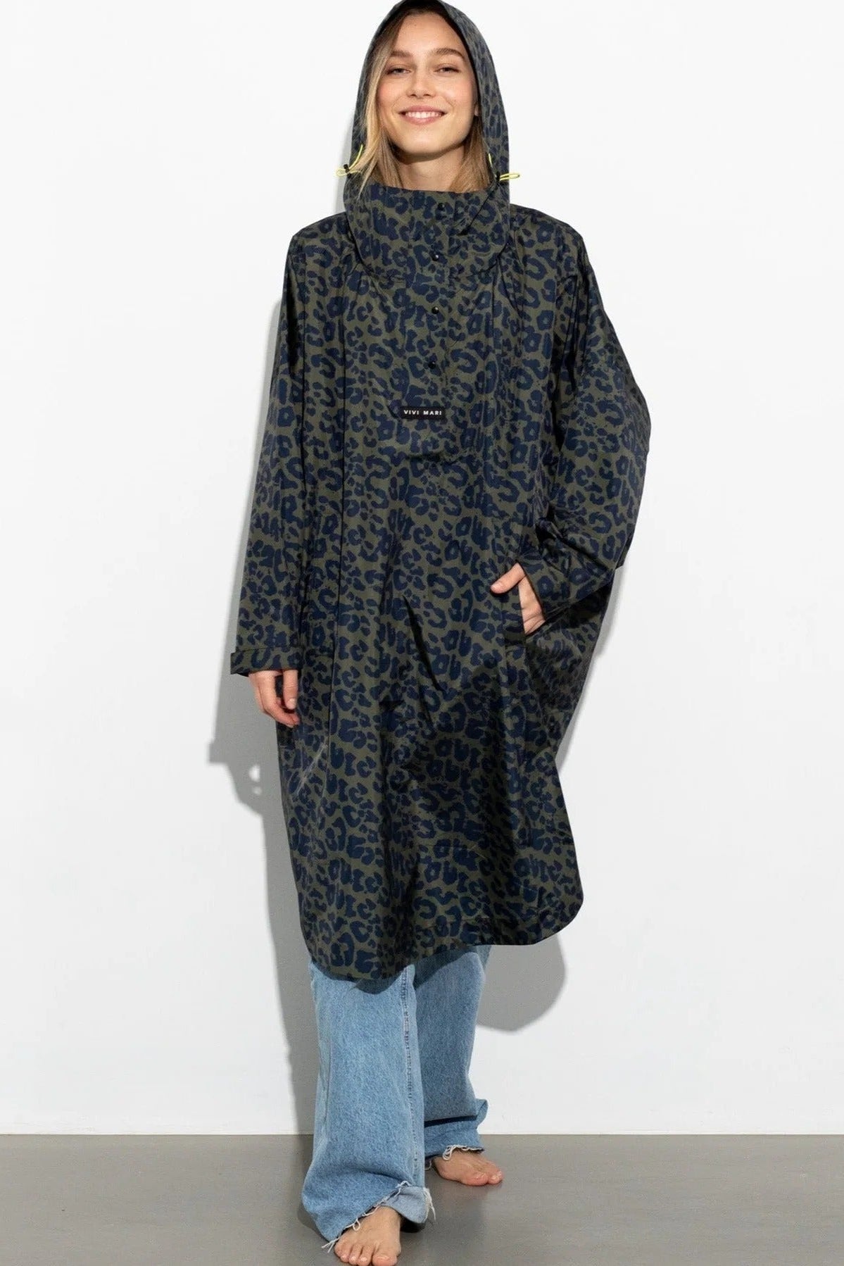 VIVI MARI-Raincoat Leo Splashes-Navy Olive-BACKYARD