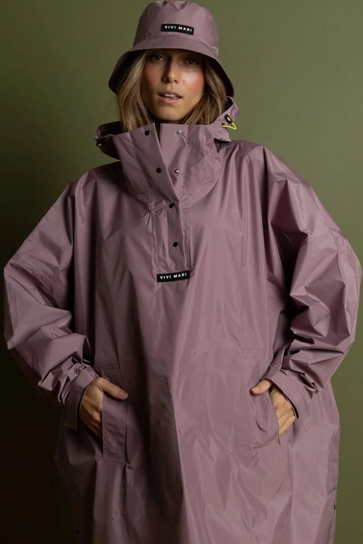 Raincoat Solid