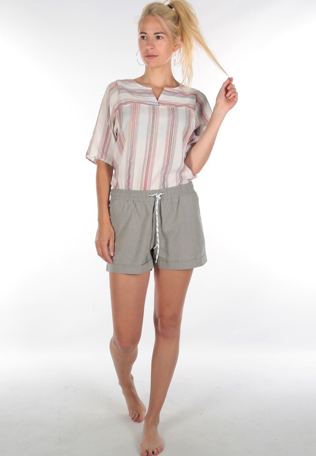 IRIEDAILY - Chambray Girl Short - Olivegrey - BACKYARD